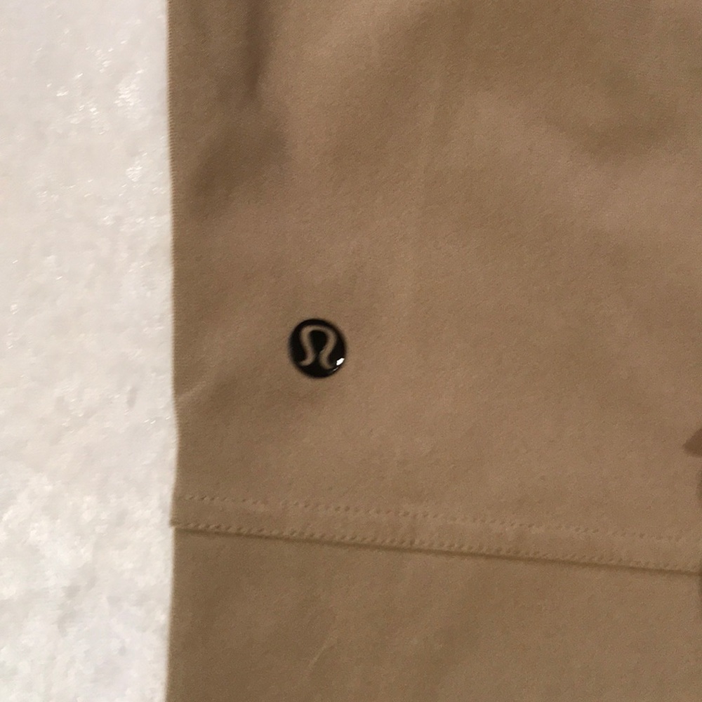 Guys Lululemon pants. - Picture 2 of 5